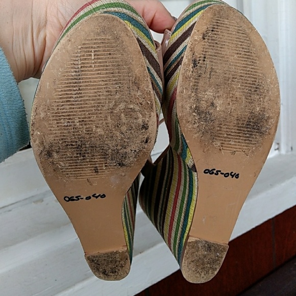 Steve Madden nude patent leather wedges - Picture 6 of 7